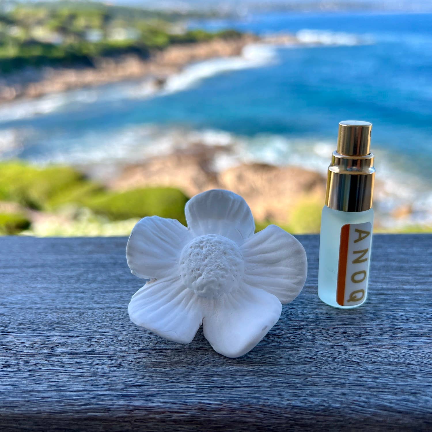 Flor aromática de porcelana para difusor en espacios pequeños