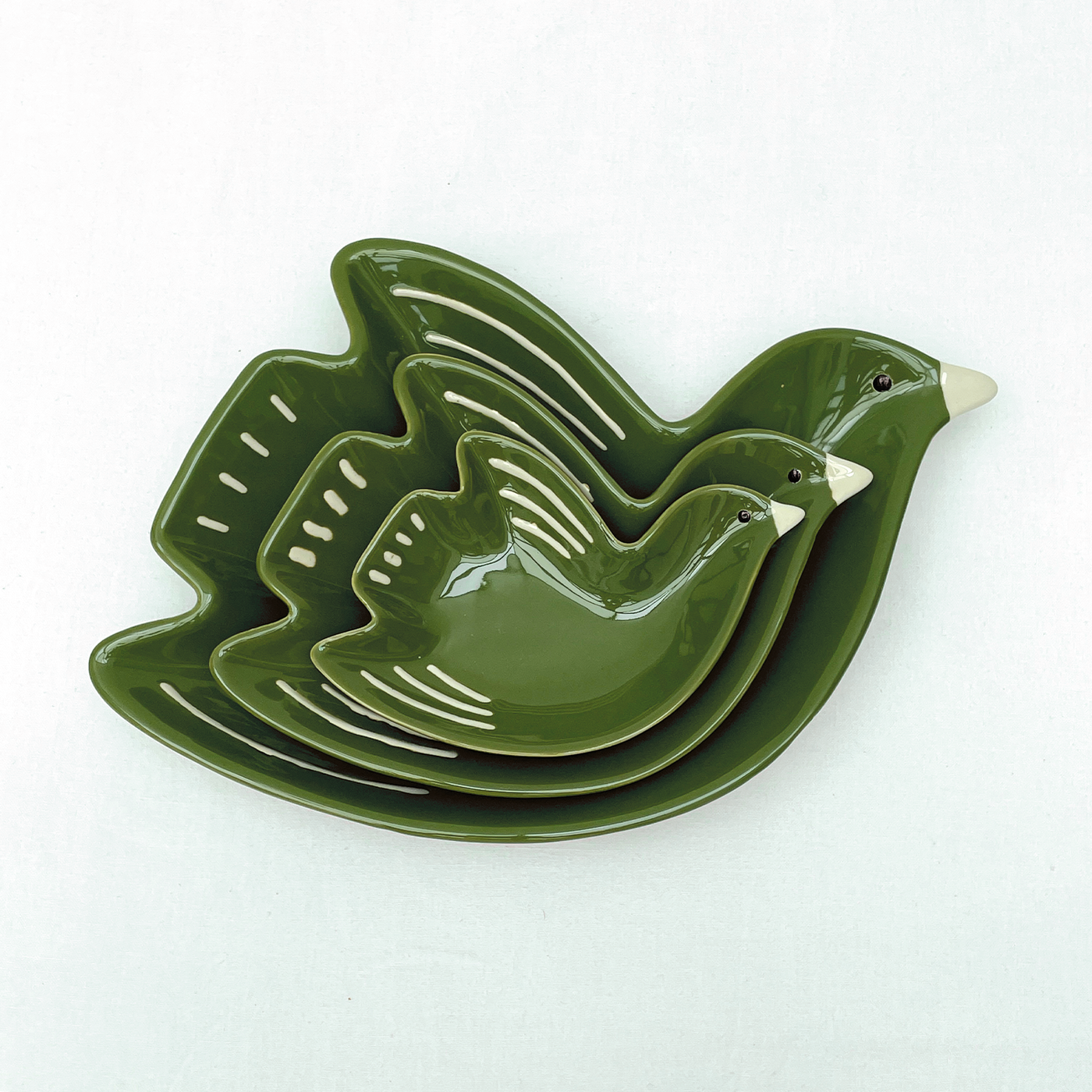 Plato pajarito verde oscuro pm L16,2 P11 H3cm