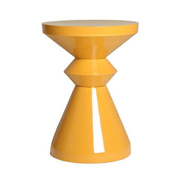 Mesa auxiliar de hierro en color naranja   de 36x36x49cm