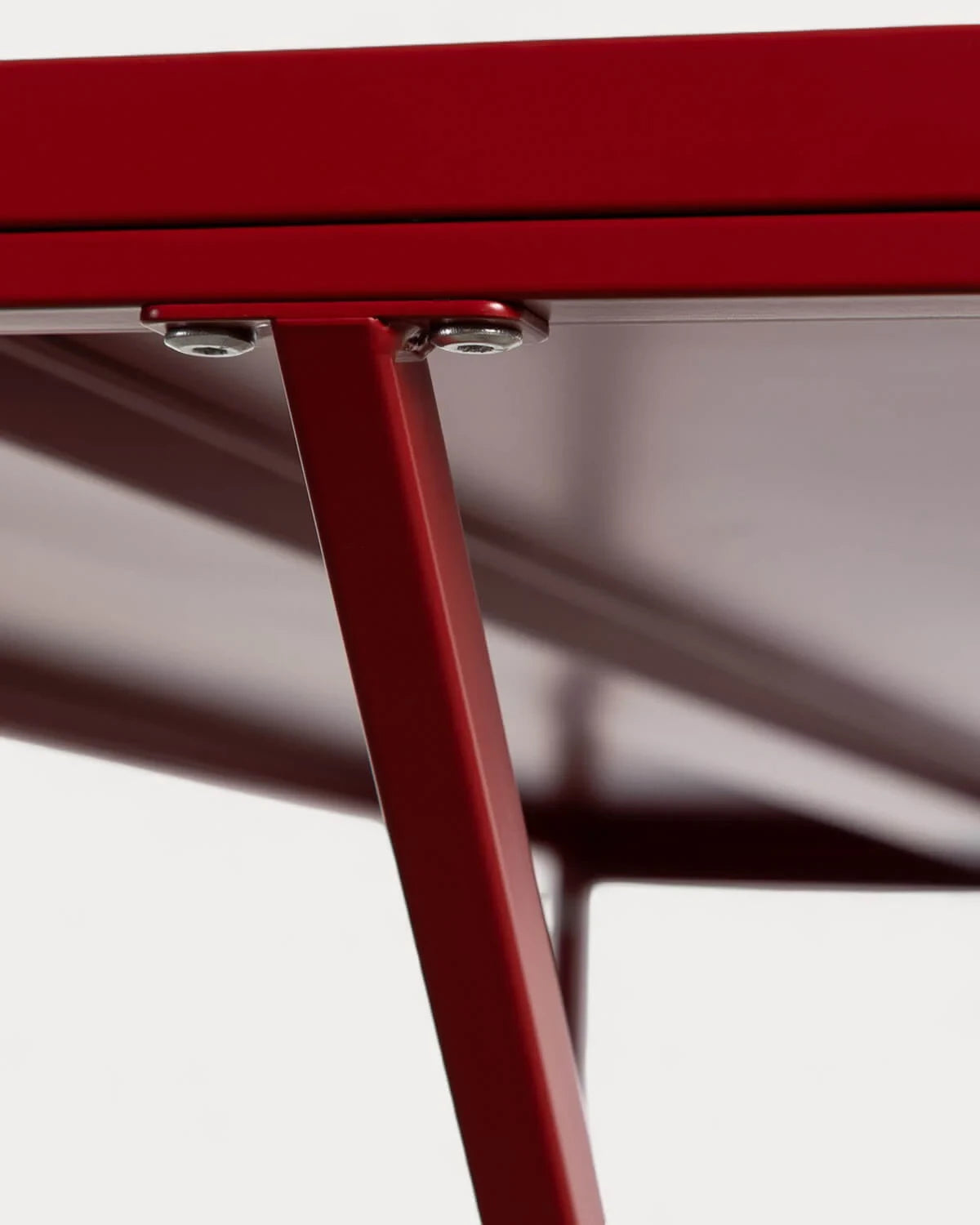 Escritorio de Acero Laminado Ibiza (Rojo Tinto)