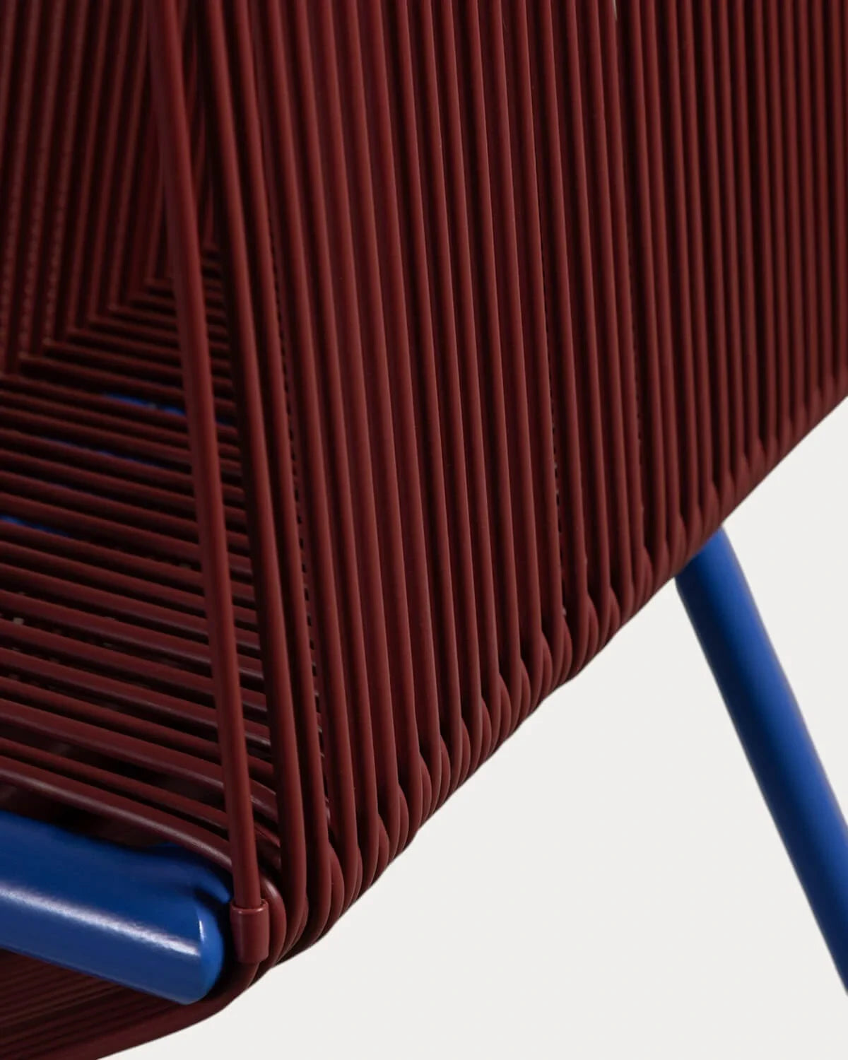 Silla de Comedor Ratán Sintético y Metal (Rojo Tinto)