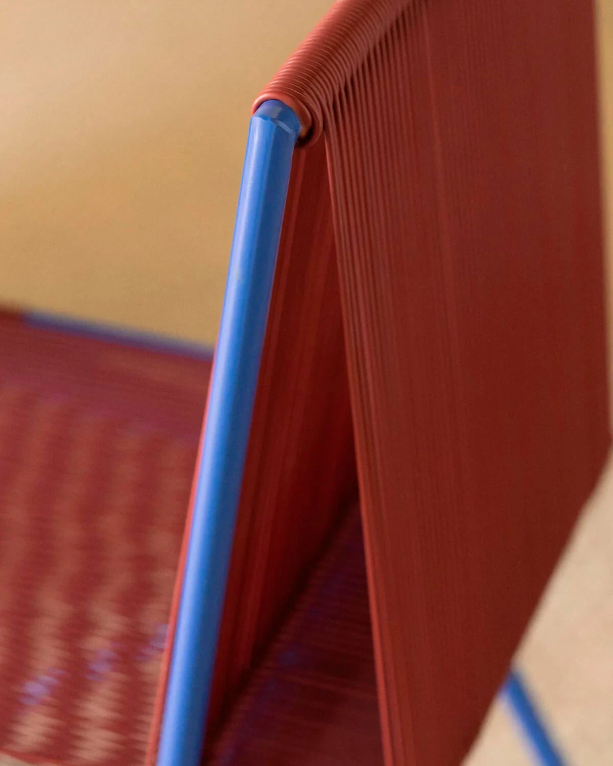 Silla de Comedor Ratán Sintético y Metal (Rojo Tinto)