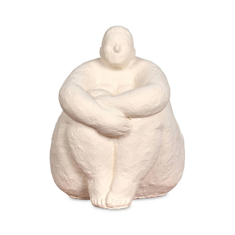 Figura decorativa de mujer sentada color ecru 14x14x17,5 cm