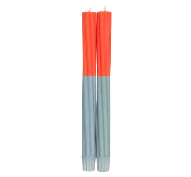 TWIST - Velas de cena ecológicas a rayas en color llama naranja y piedra lunar
