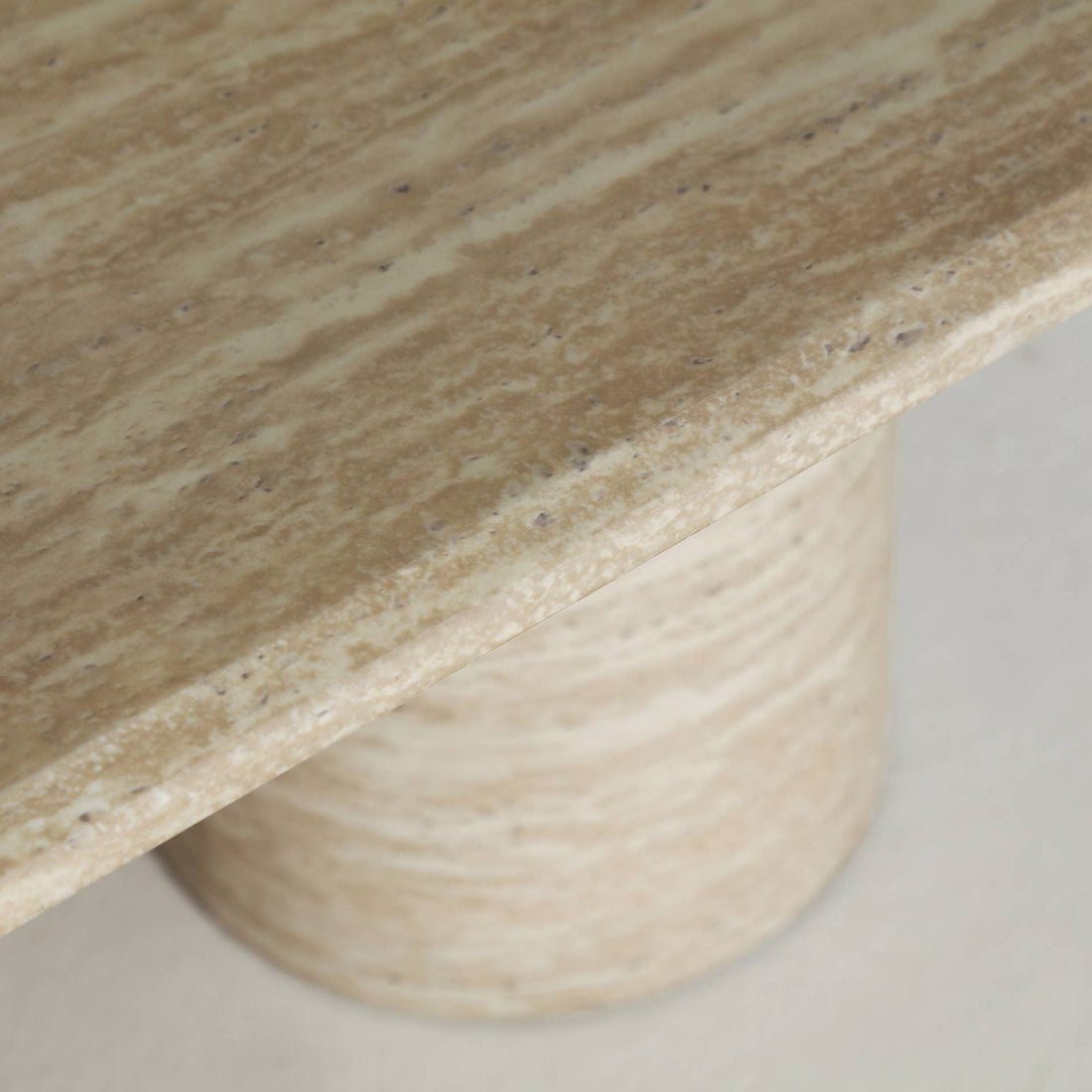 Mesa de centro de madera dm en color beige  de 130x70x35cm
